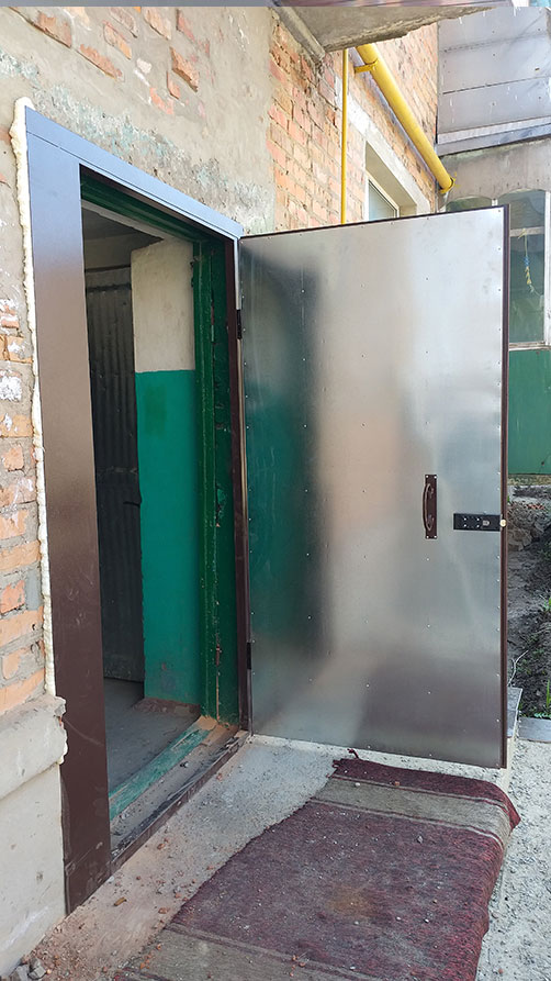 Телефон